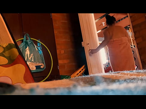 ❤️ ဦးလေး က ကျွန်မကို ရေချိုးခန်းထဲ လိုက်သွား ပြီး ရေချိုးရင်းနဲ့ နမ်းတယ်။ ❌ အိမ်လုပ် porn my.filmexxx18.ru ❌️